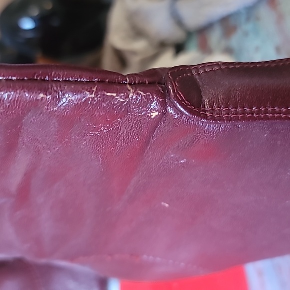 Vintage 1970s/80s Burgundy boots with heels. Side zipper. Delmar imports size 5 - Picture 7 of 10